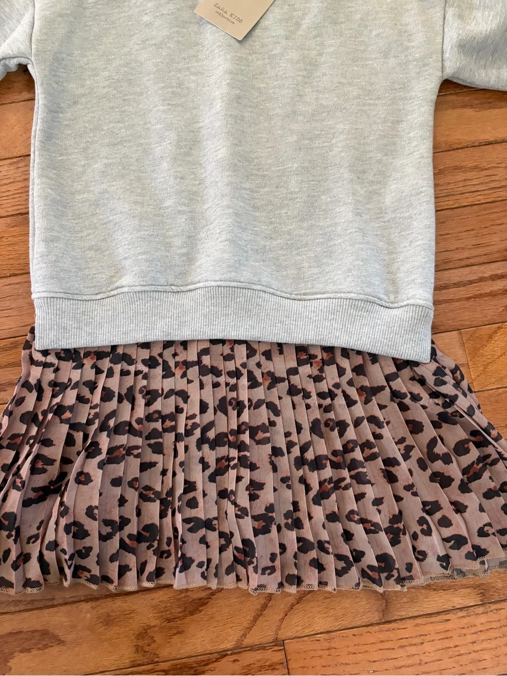 Zara size 7 girls dress grey sweatshirt with leopard skirt